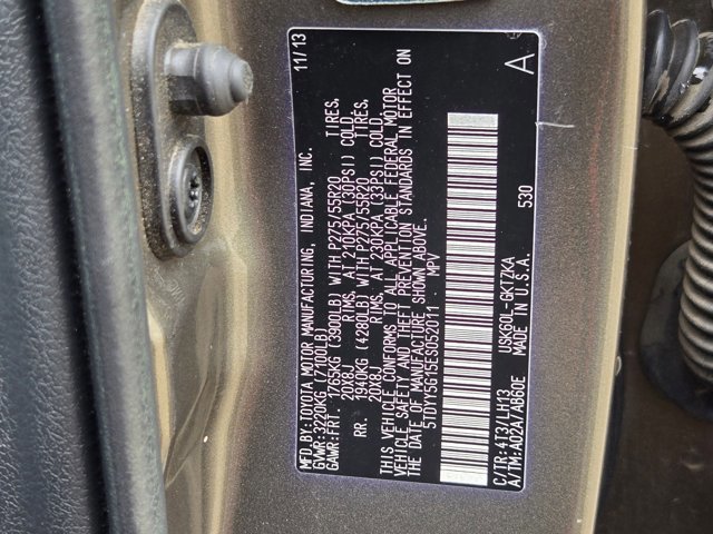 Used 2014 Toyota Sequoia Platinum RWD image 15