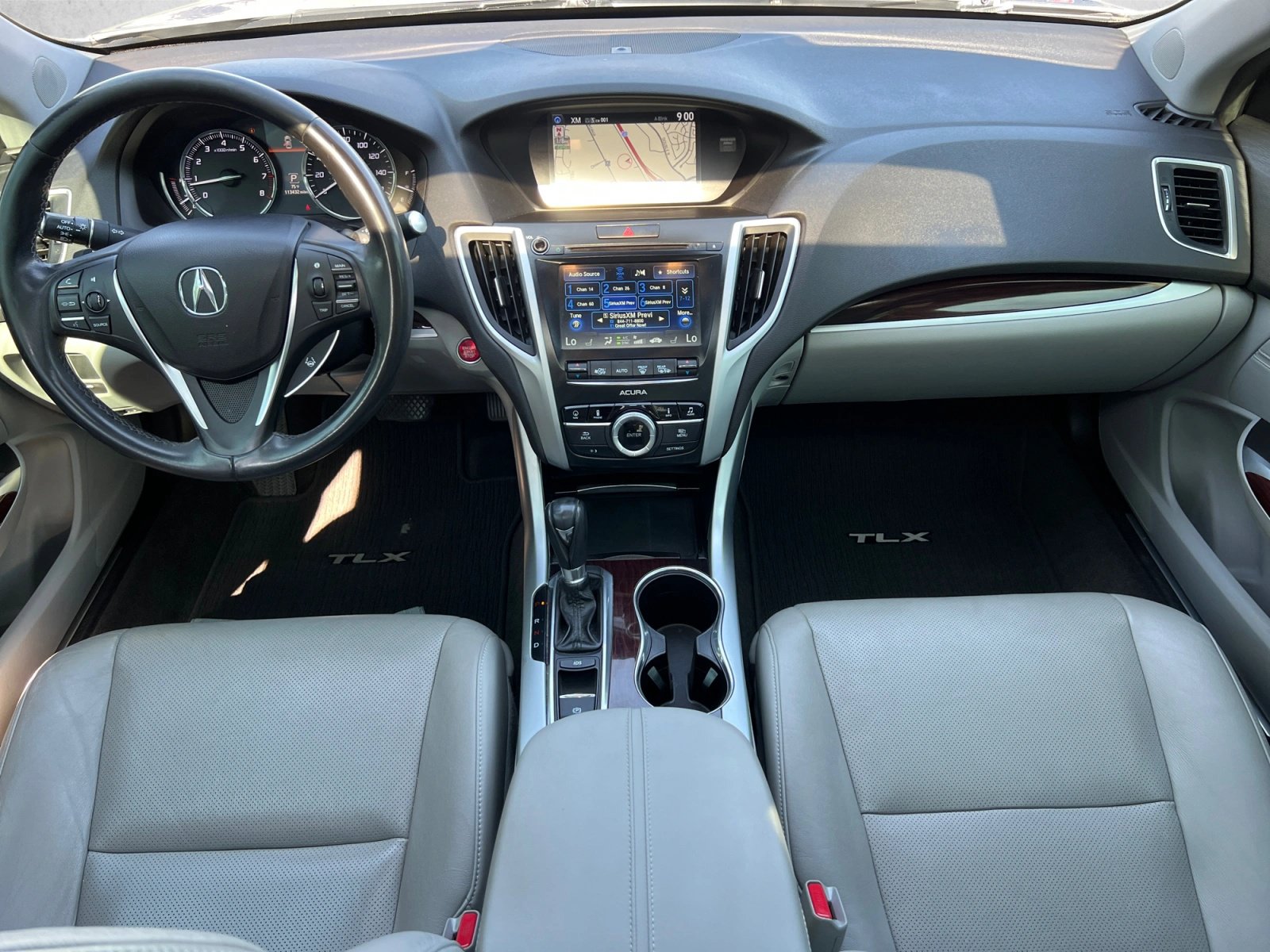 Used 2016 Acura TLX w/ Technology Package FWD image 20