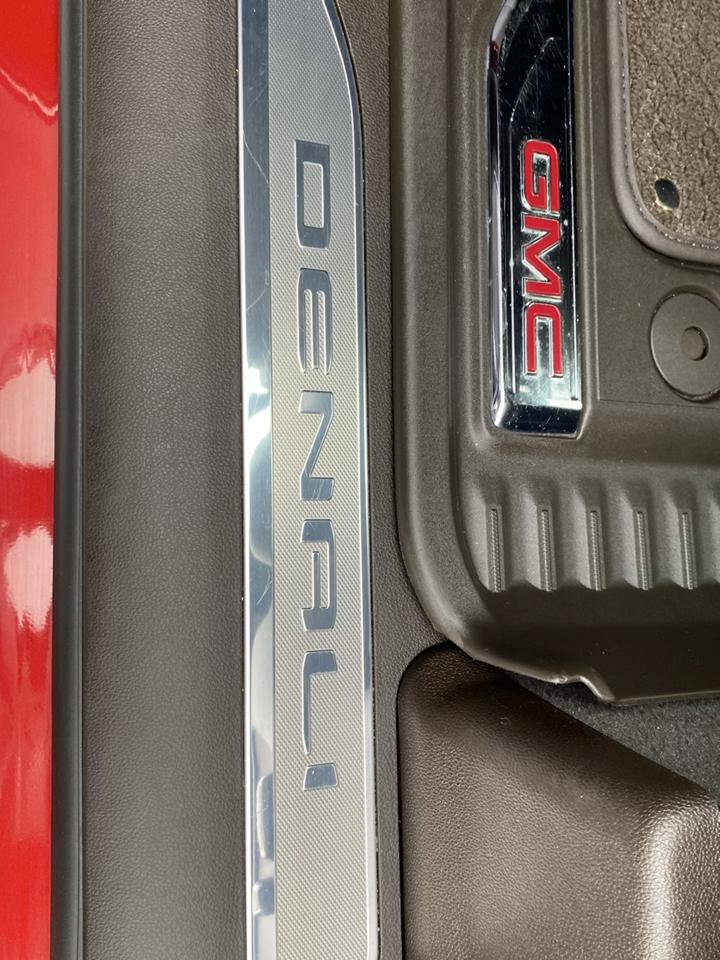 Used 2024 GMC Sierra 2500 Denali w/ Denali Reserve Package AWD/4WD image 24