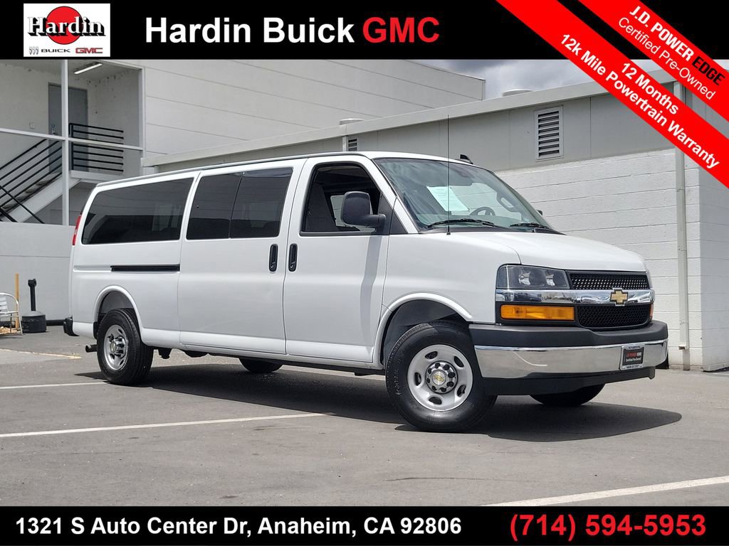 Used 2025 Chevrolet Express 3500 LT w/ LT Preferred Equipment Group RWD image 1