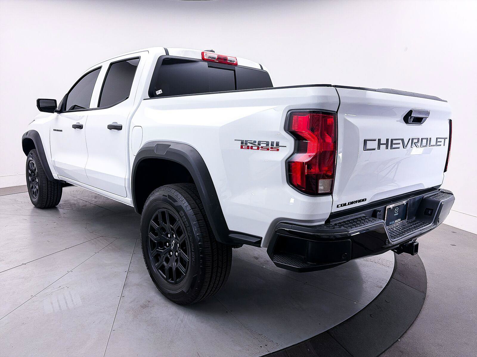 Used 2024 Chevrolet Colorado Trail Boss w/ Advanced Trailering Package AWD/4WD image 13