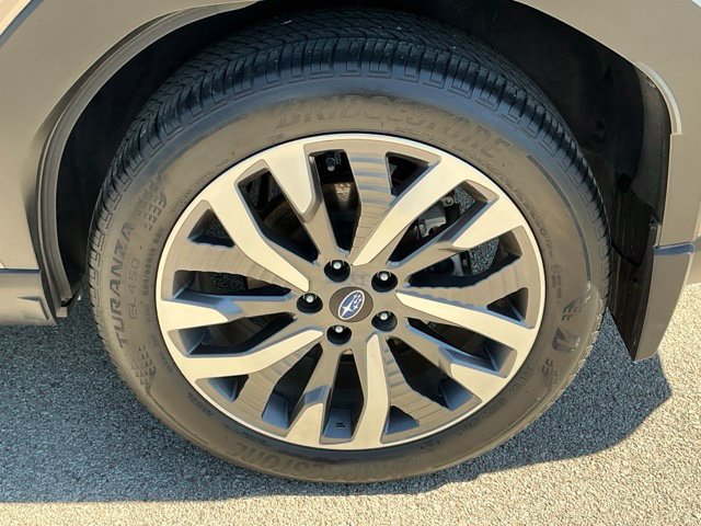 Used 2025 Subaru Forester Touring AWD/4WD image 5