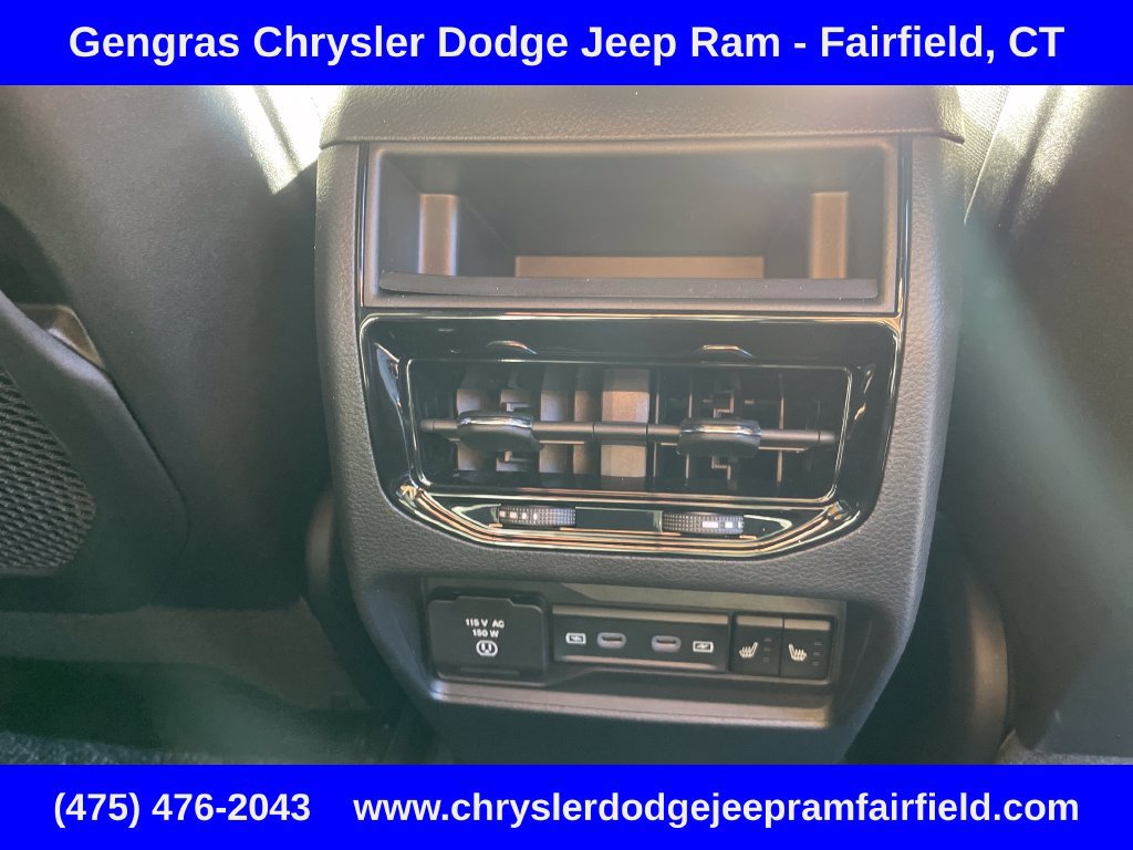 Certified 2026 Jeep Grand Cherokee Limited AWD/4WD image 27