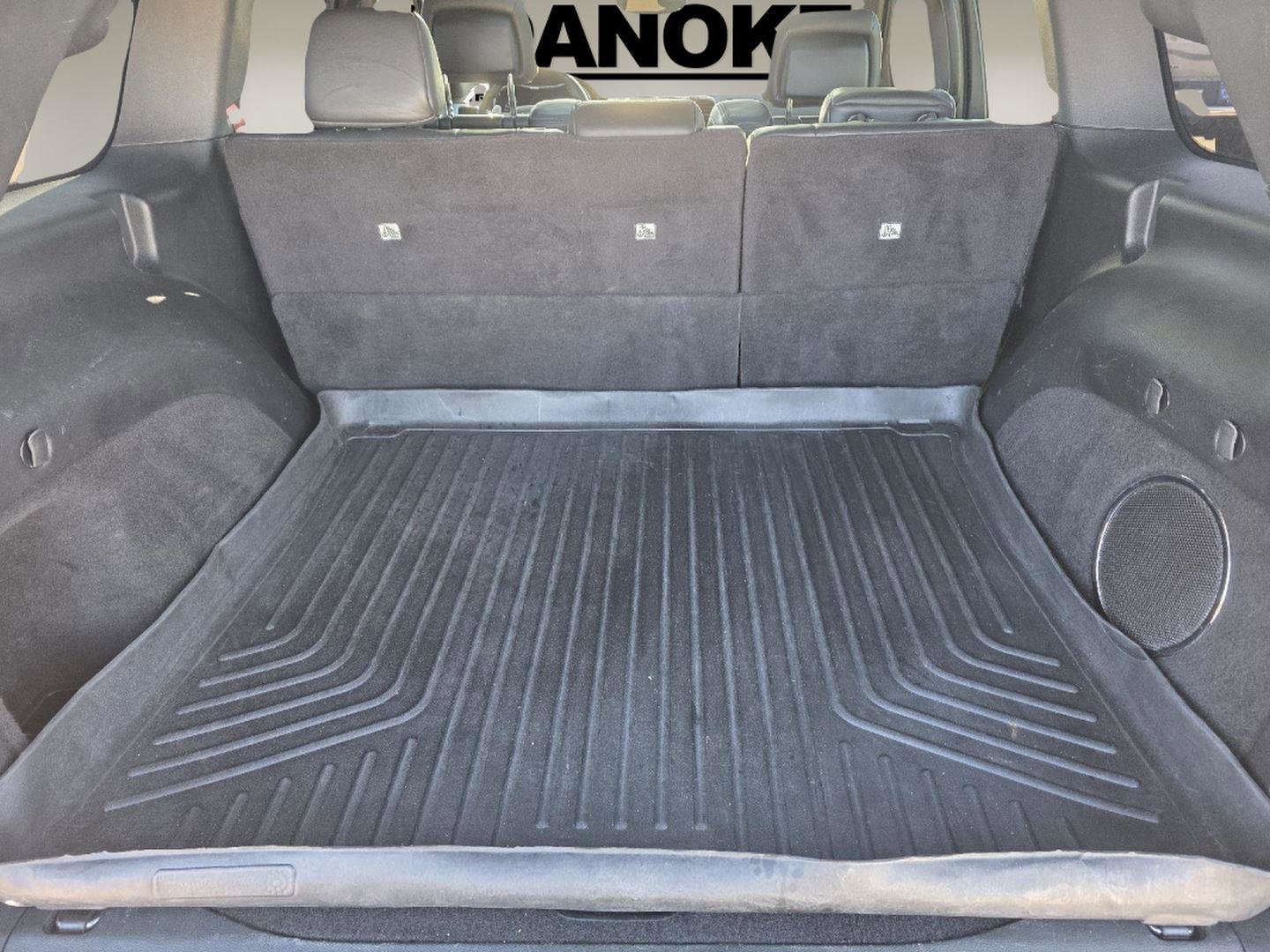 Used 2018 Jeep Grand Cherokee SRT image 27