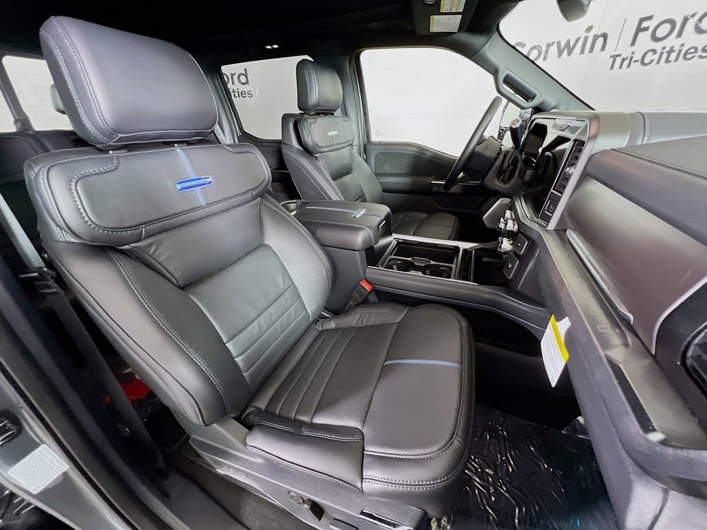 New 2026 Ford F350 Platinum image 17