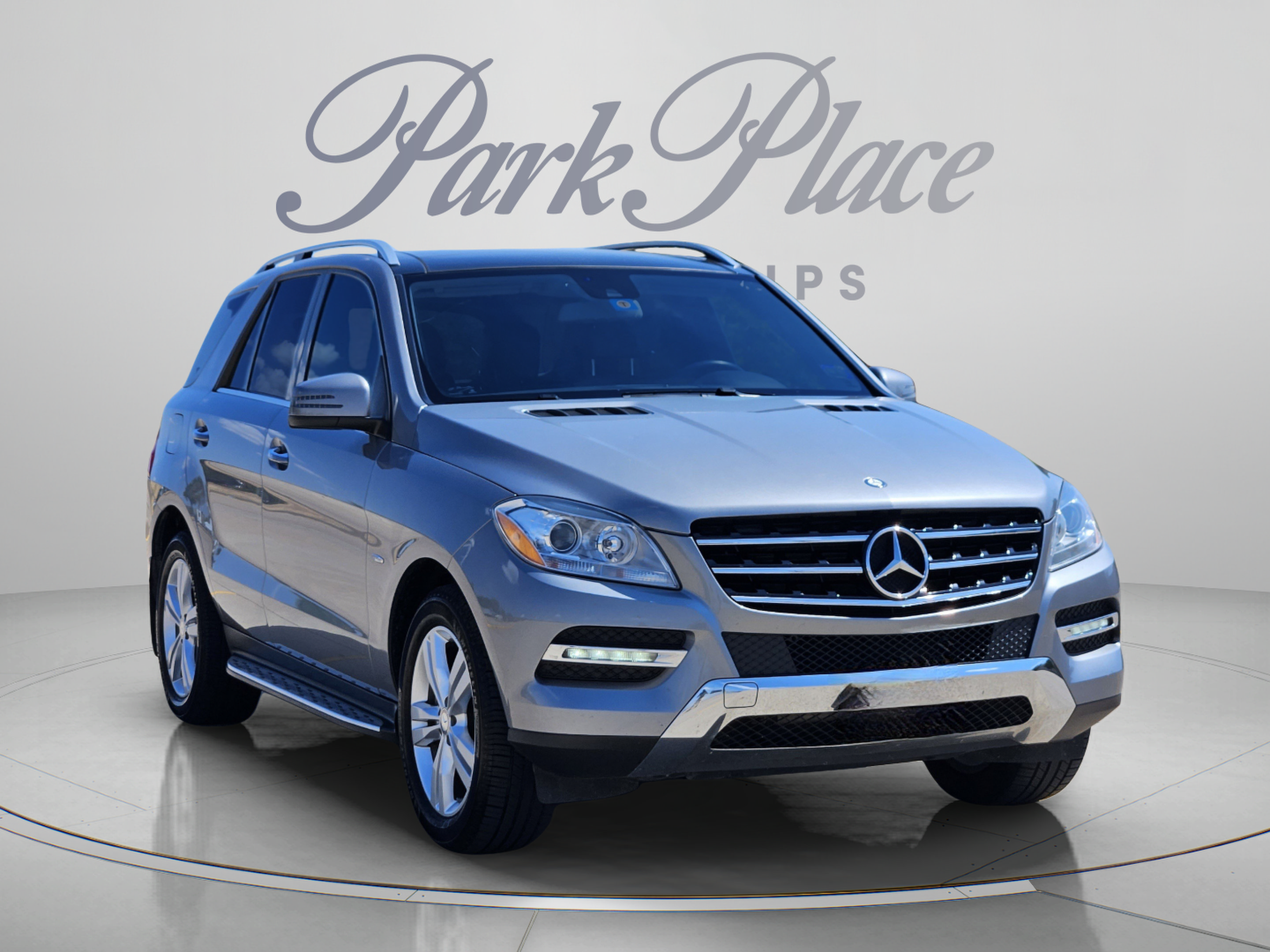 Used 2012 Mercedes-Benz ML 350 4MATIC image 4
