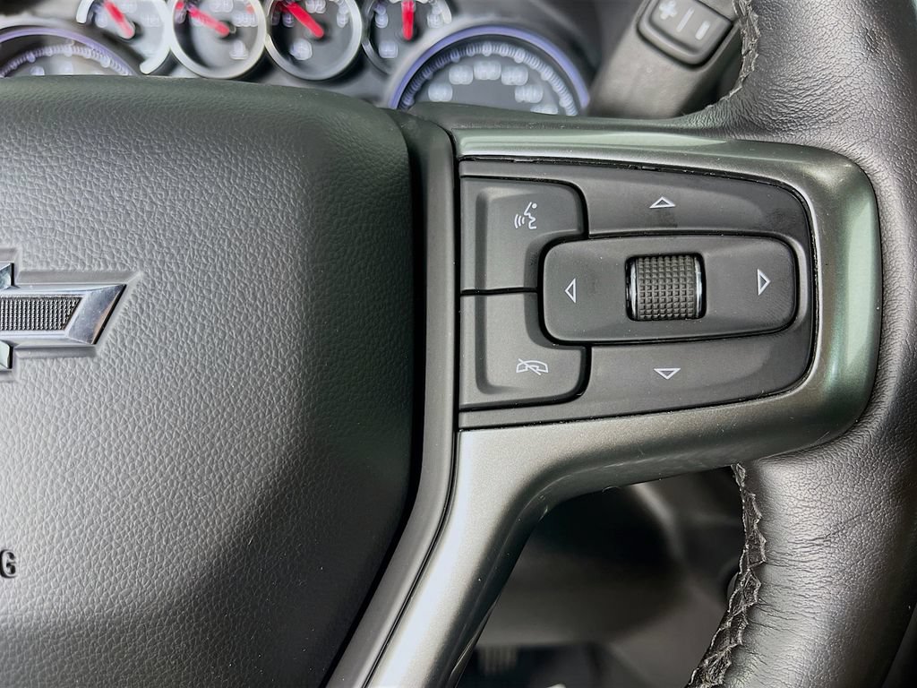 Used 2021 Chevrolet Silverado 1500 RST AWD/4WD image 17