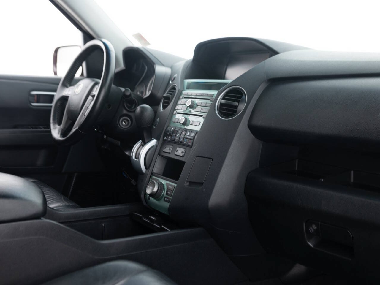 Used 2009 Honda Pilot Touring image 27