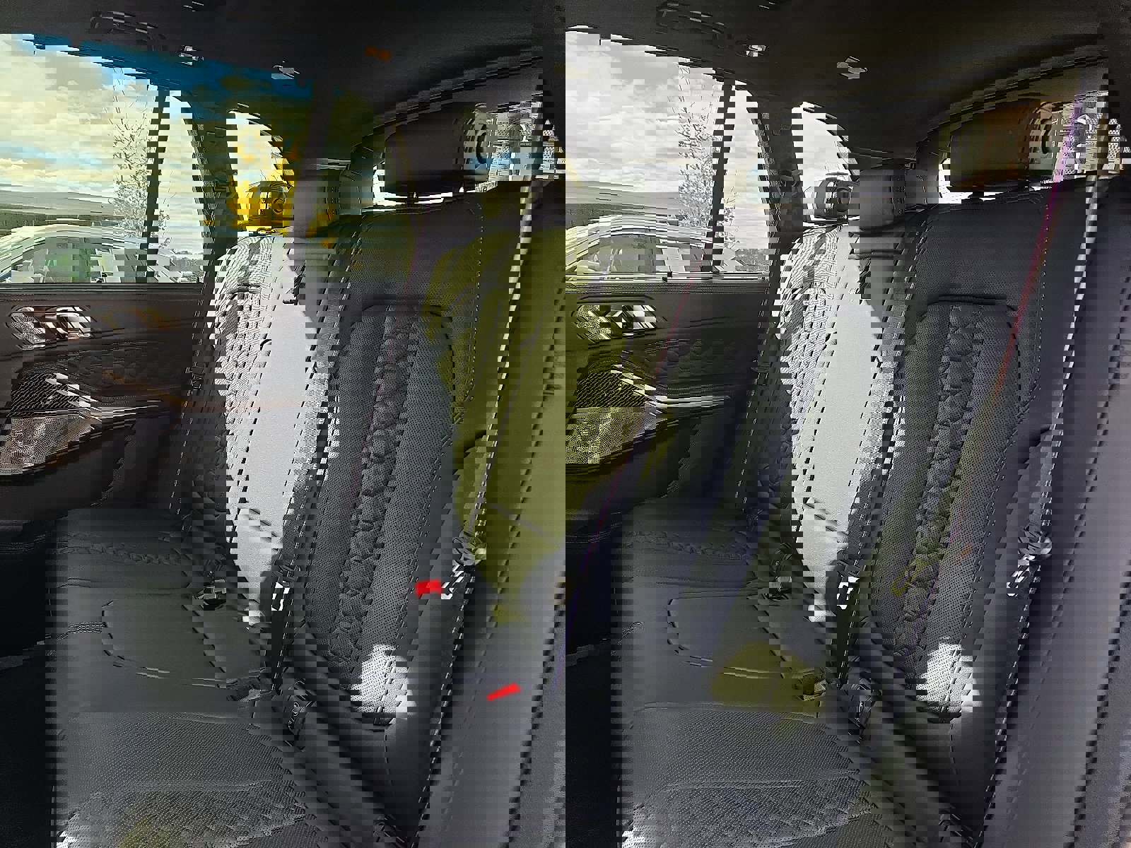 New 2026 BMW X5 M Competition w/ Executive Package image 5