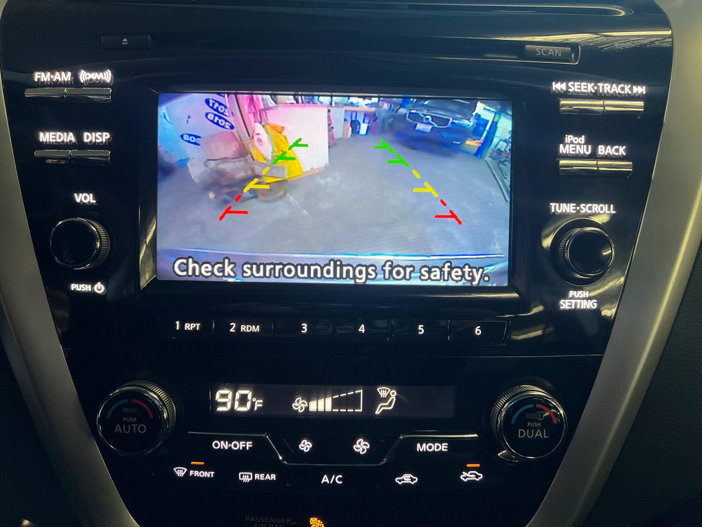 Used 2017 Nissan Murano S AWD/4WD image 19