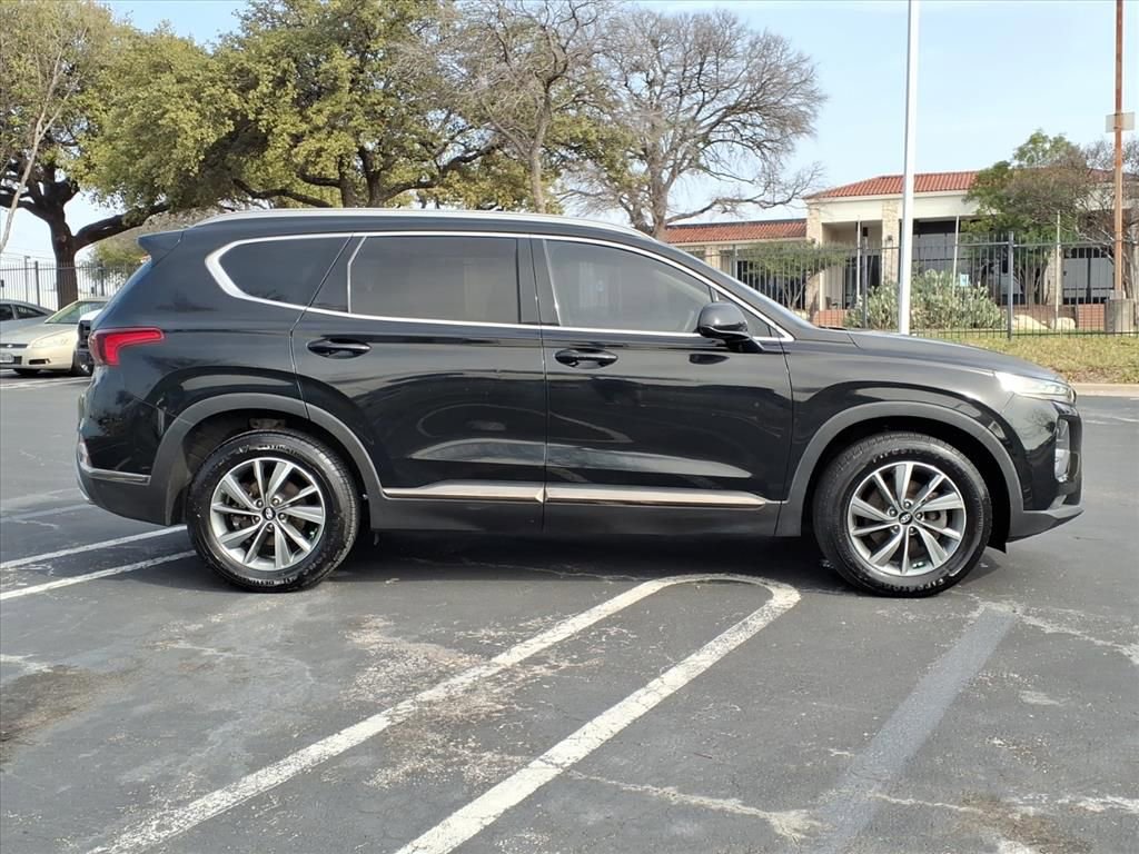 Used 2019 Hyundai Santa Fe SEL image 6