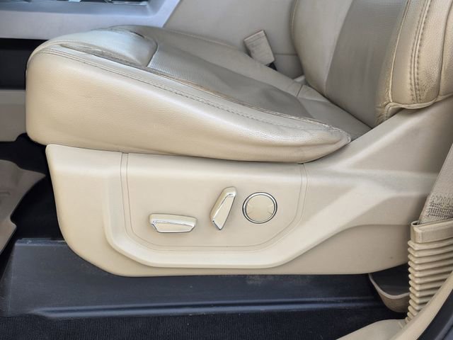 Used 2019 Ford F350 Lariat w/ Tow Technology Bundle image 14