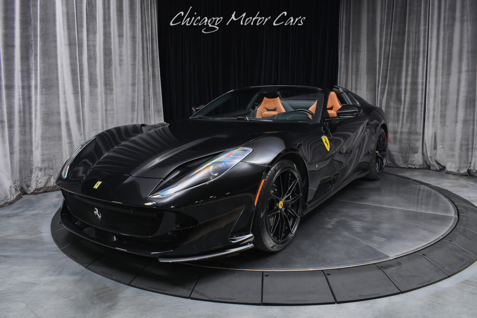 Used 2023 Ferrari 812 GTS RWD image 2