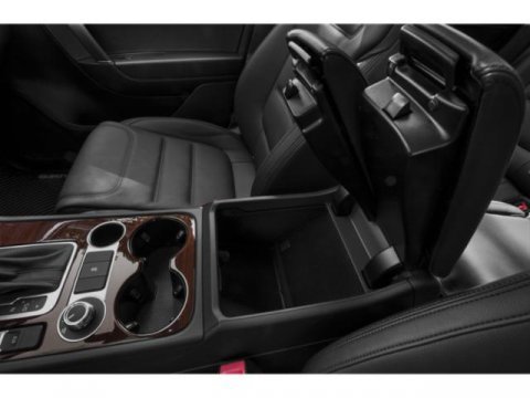 Used 2015 Volkswagen Touareg Lux image 17