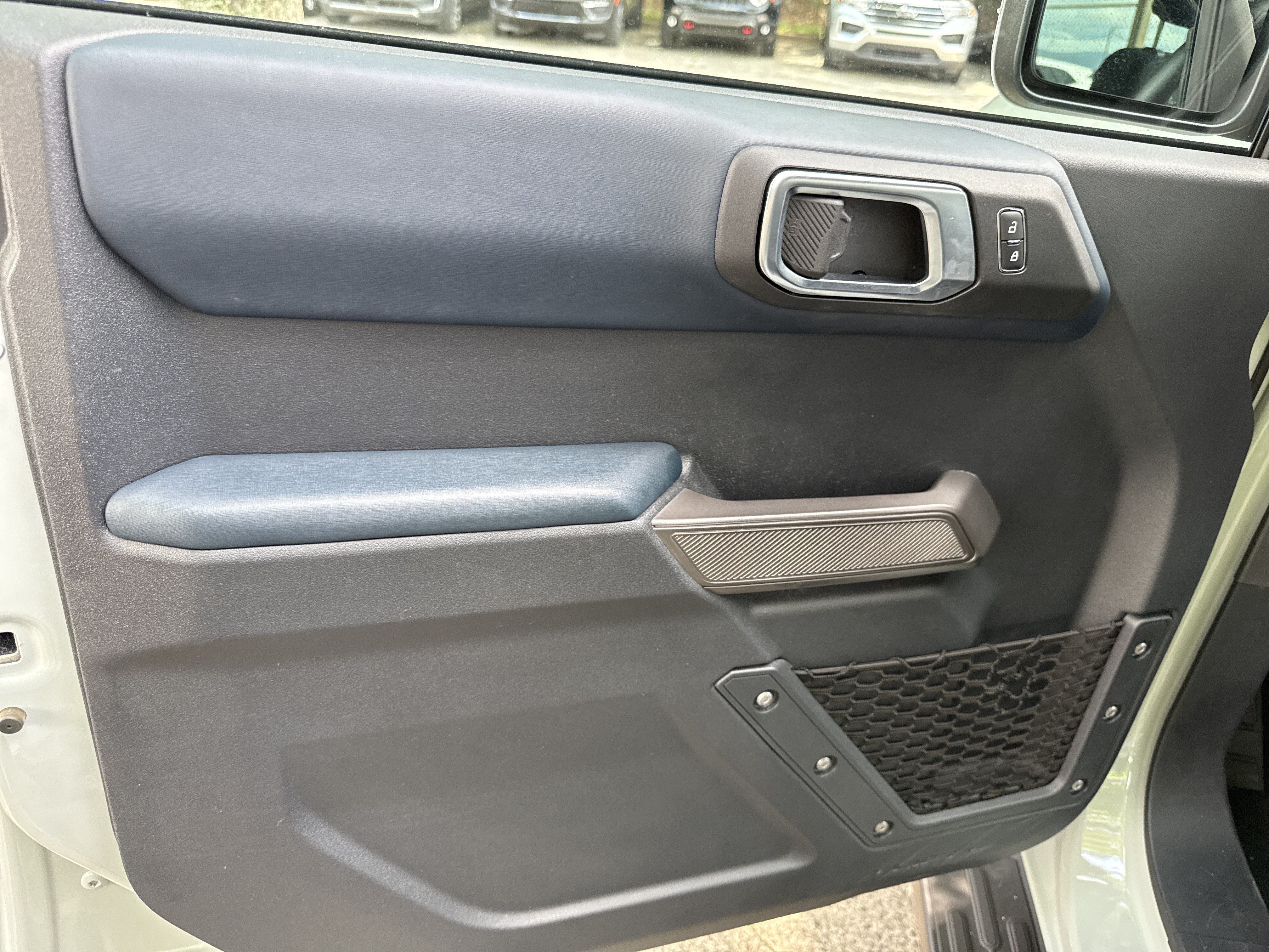 Used 2022 Ford Bronco Outer Banks AWD/4WD image 10