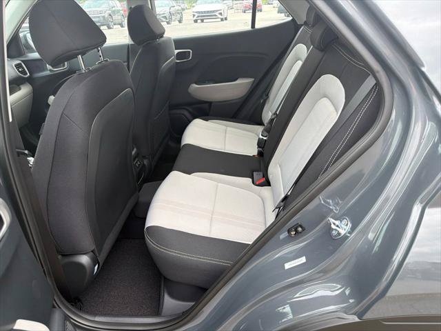 New 2026 Hyundai Venue SEL FWD image 9