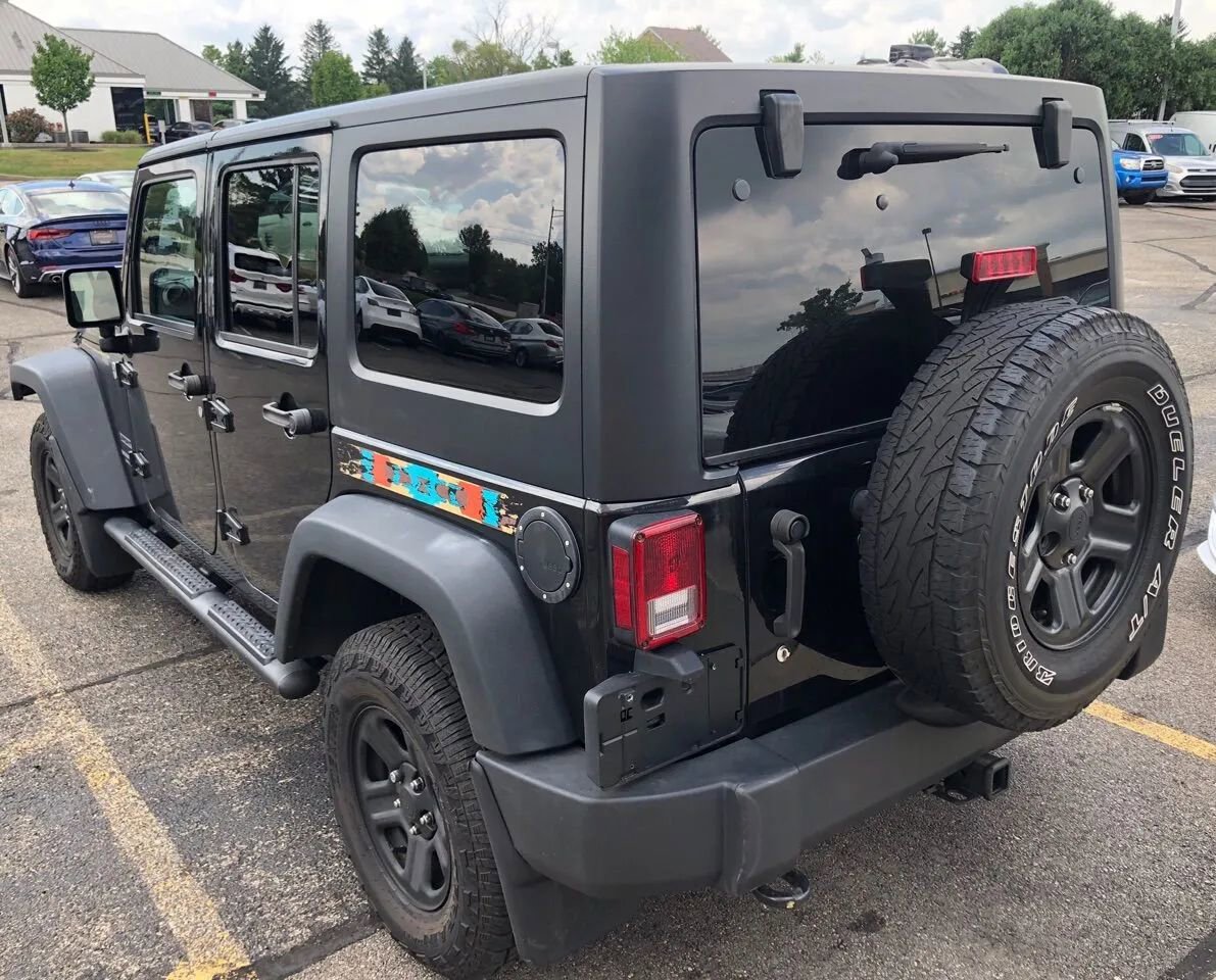 Used 2015 Jeep Wrangler Unlimited Sport w/ Mopar Black Appearance Group image 10