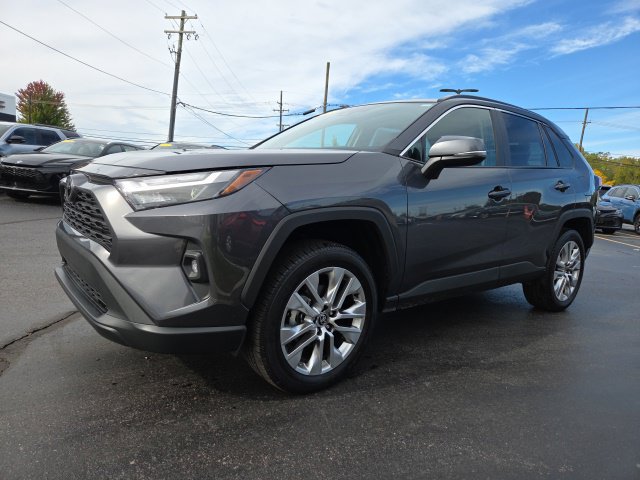 Used 2025 Toyota RAV4 XLE Premium w/ Weather Package AWD/4WD image 3