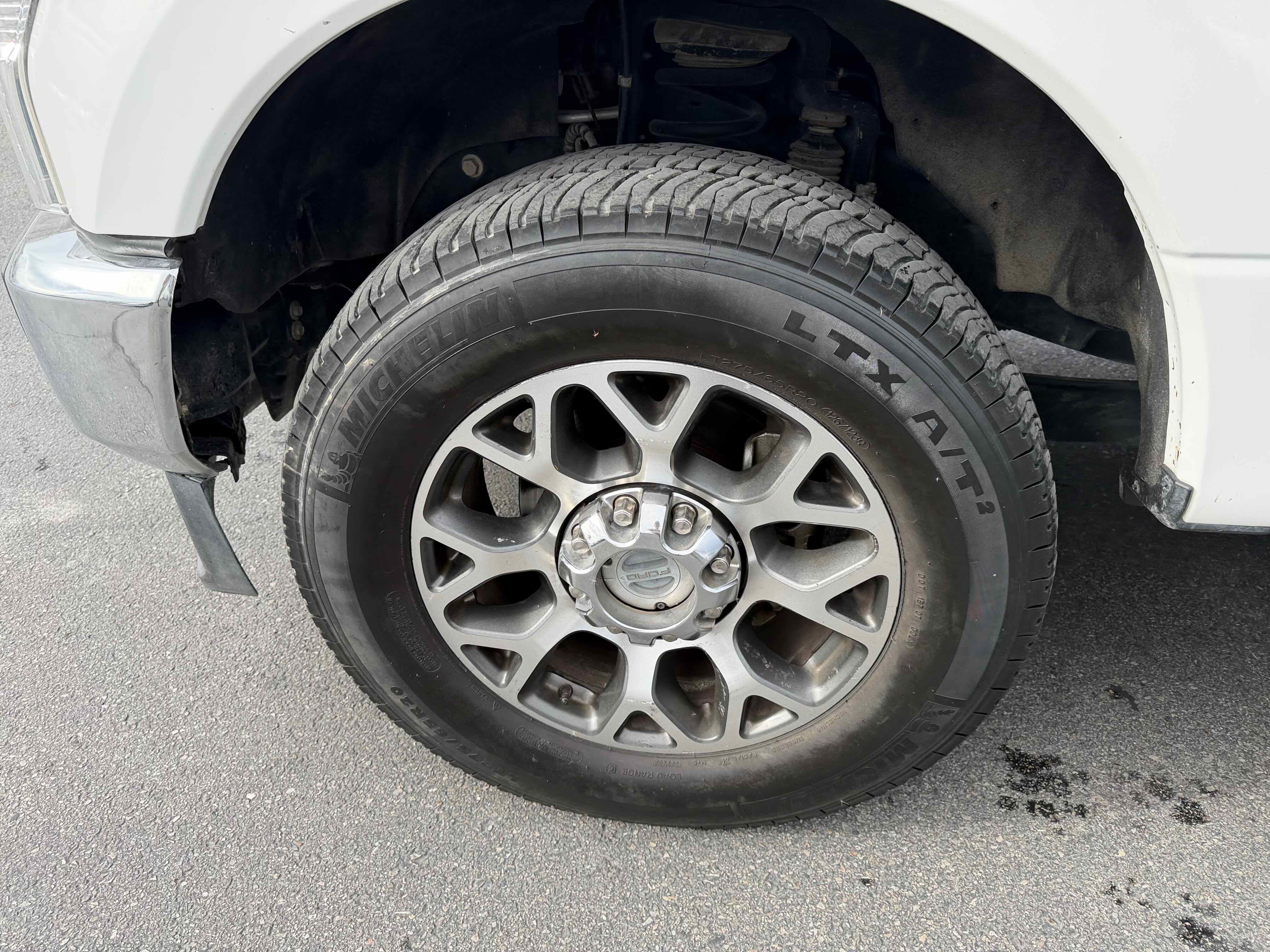 Used 2021 Ford F350 Lariat w/ Lariat Ultimate Package image 14