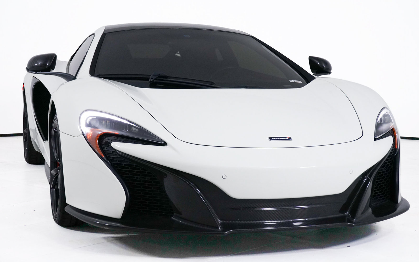 Used 2016 McLaren 650S Coupe RWD image 18