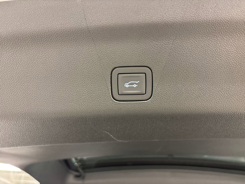 New 2026 GMC Yukon AT4 Ultimate image 19