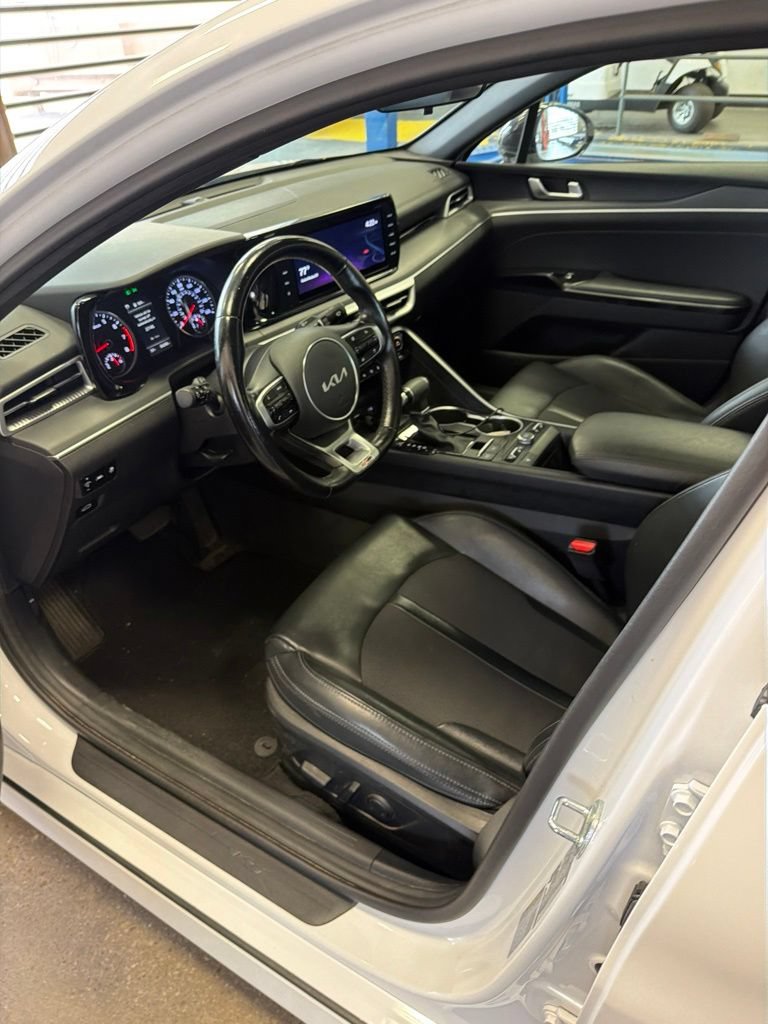 Used 2022 Kia K5 GT-Line w/ GT-Line Awd Premium Package image 2
