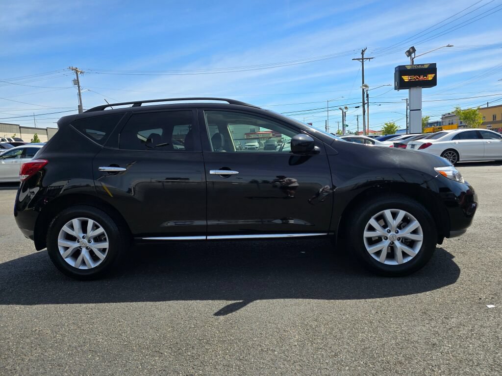 Used 2013 Nissan Murano SL w/ Navigation Pkg AWD/4WD image 5