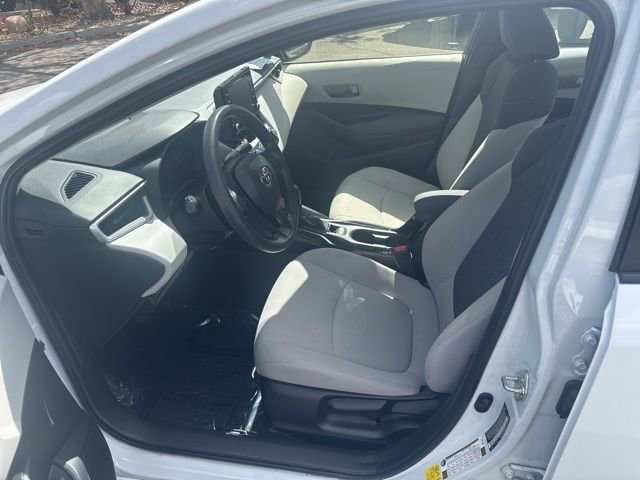 Used 2022 Toyota Corolla LE image 10