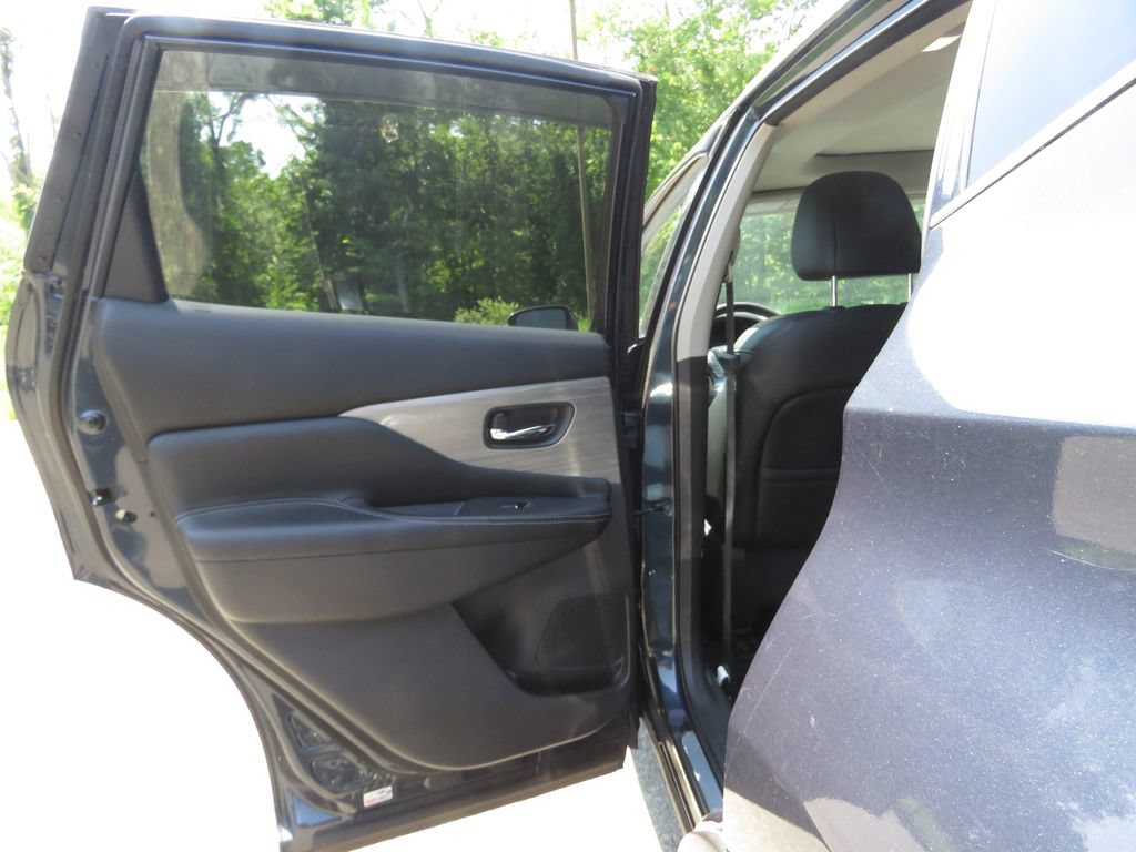 Used 2016 Nissan Murano SL w/ SL Technology Package AWD/4WD image 19