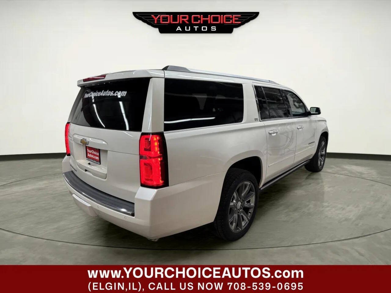 Used 2015 Chevrolet Suburban LTZ AWD/4WD image 9