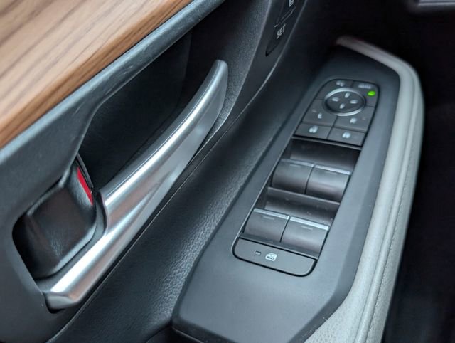 Used 2025 Toyota Grand Highlander AWD image 44