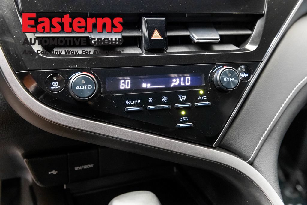 Used 2024 Toyota Camry SE w/ Convenience Package AWD/4WD image 20