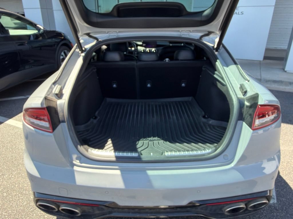 Used 2023 Kia Stinger GT2 AWD/4WD image 4