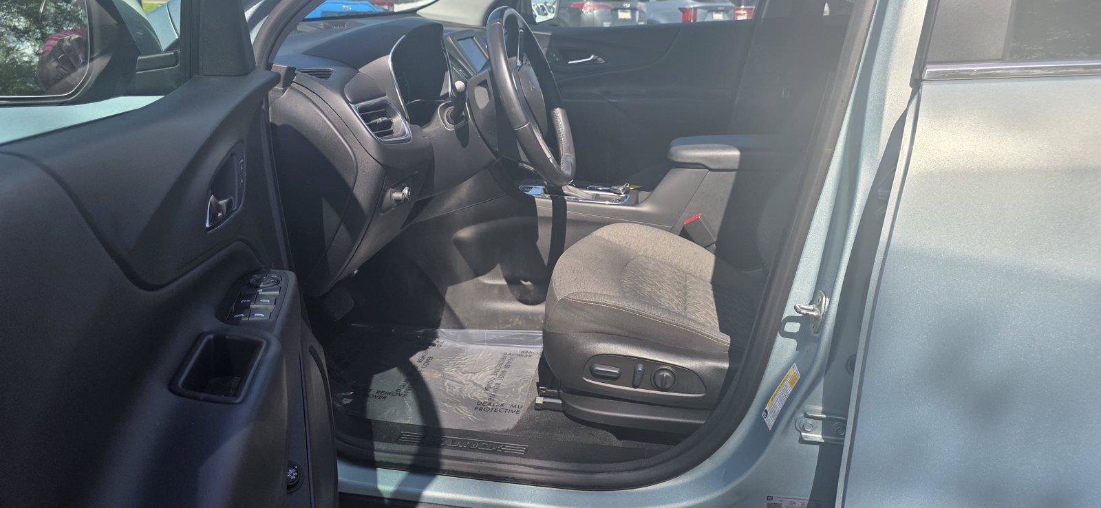 Used 2022 Chevrolet Equinox LT AWD/4WD image 15