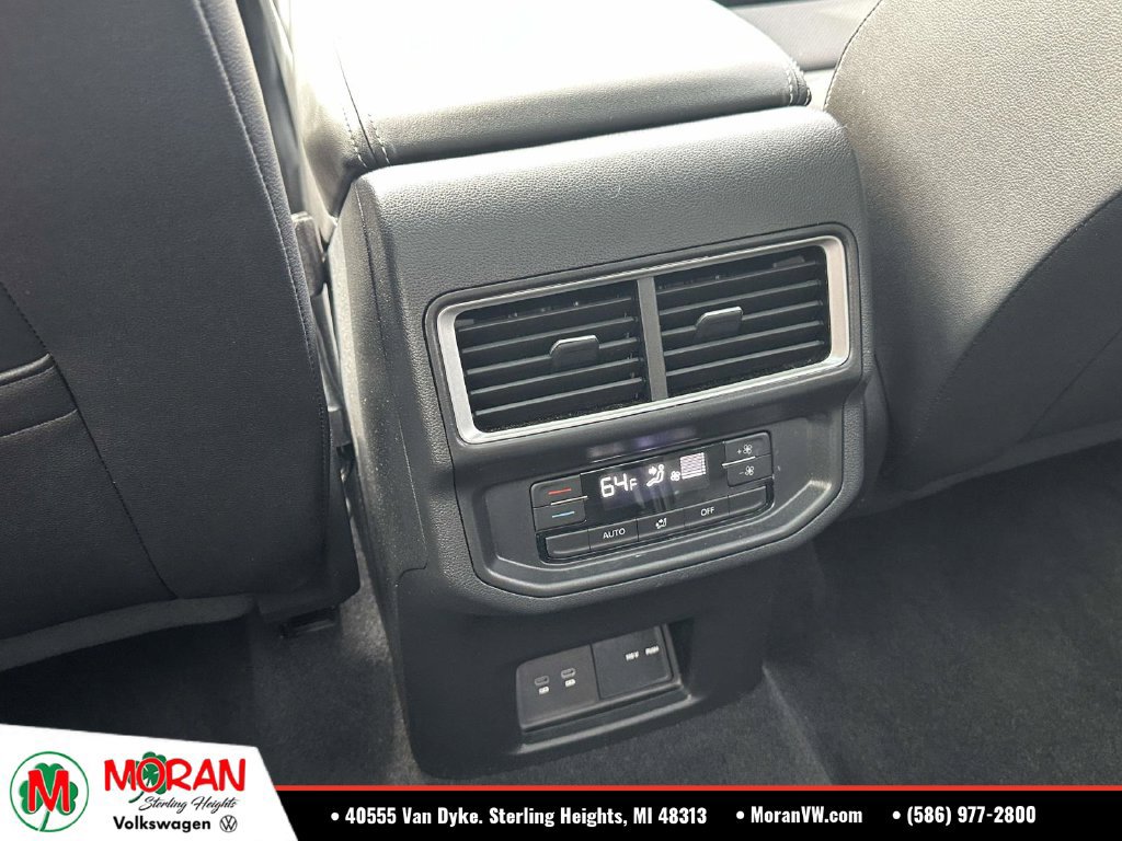 Certified 2026 Volkswagen Atlas SE w/ Panoramic Sunroof Package AWD/4WD image 13