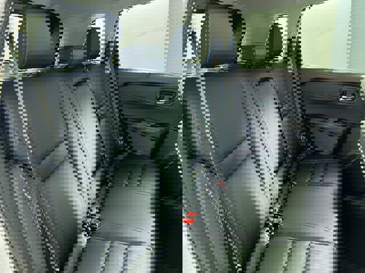 Used 2023 Nissan Rogue SL w/ SL Premium Package image 27