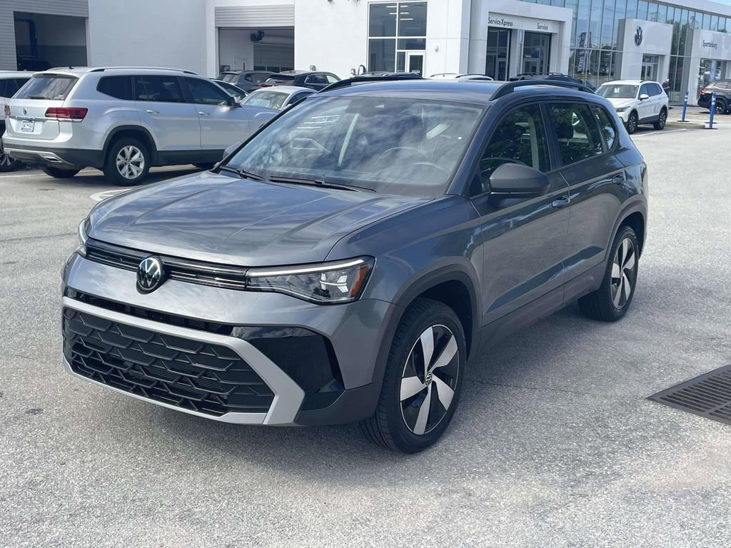 Used 2025 Volkswagen Taos S AWD/4WD image 3