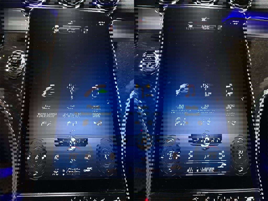 Used 2022 Mercedes-Benz C 300 4MATIC Sedan image 24