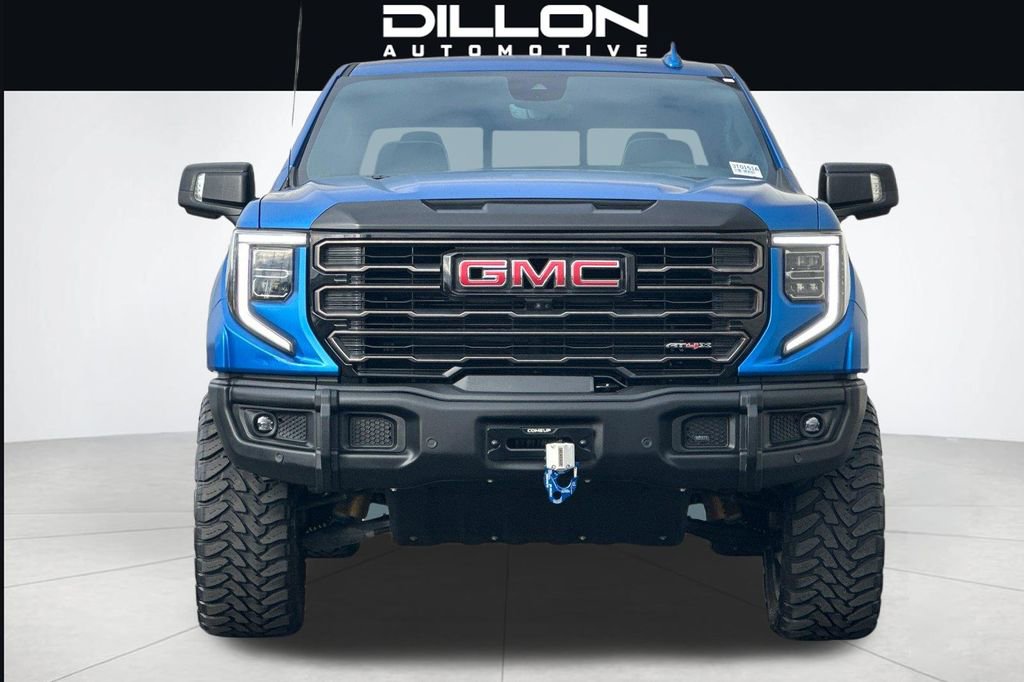 Used 2023 GMC Sierra 1500 AT4X AWD/4WD image 9