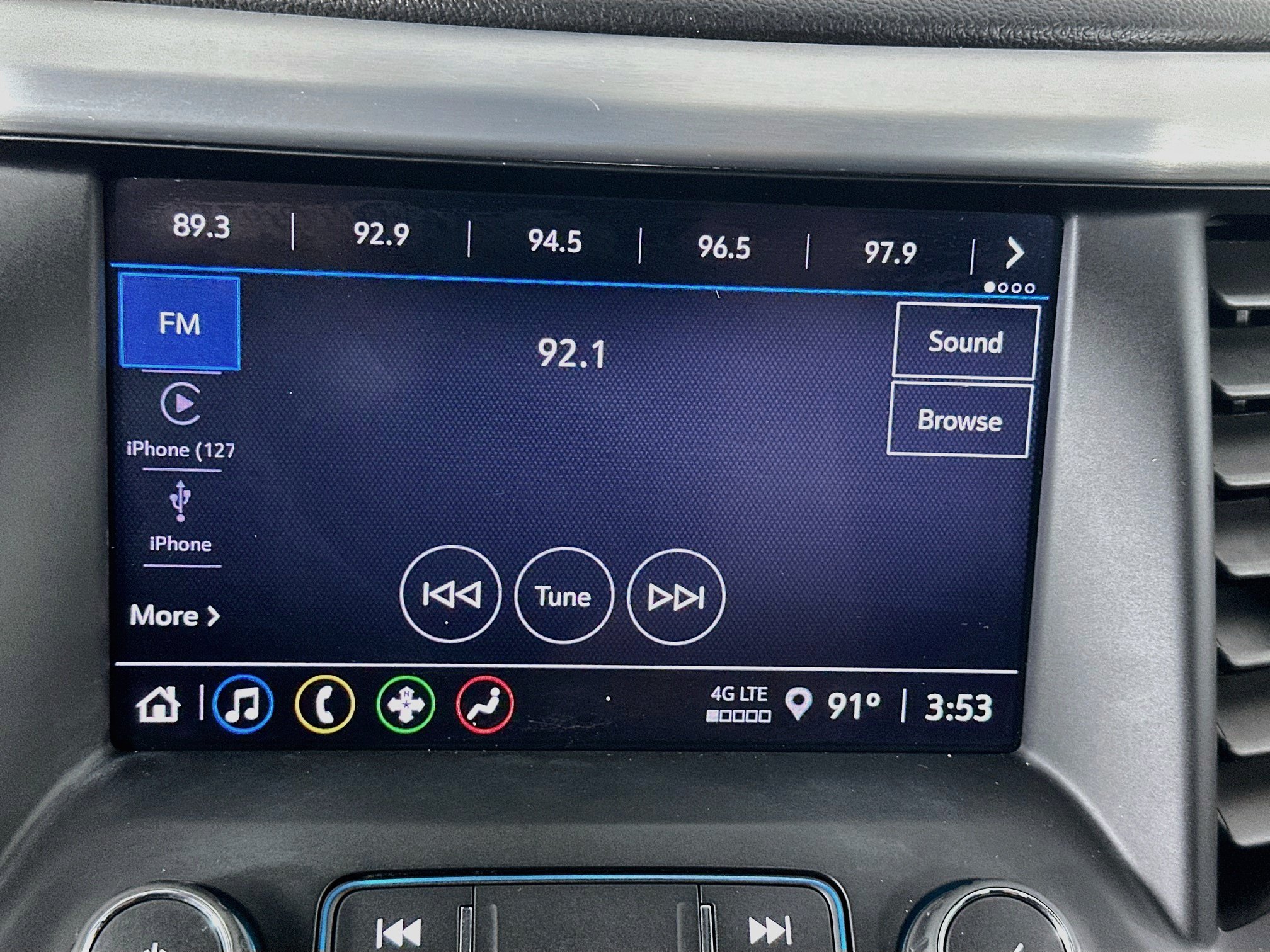 Used 2021 GMC Acadia SLE w/ Driver Convenience Package FWD image 21