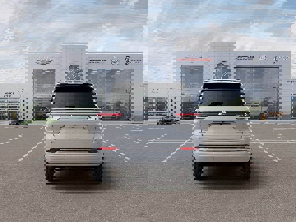 New 2026 Jeep Grand Cherokee Limited image 7