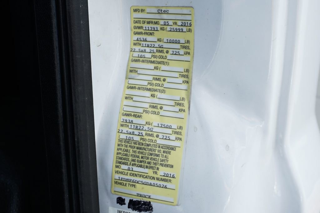 Used 2016 Ford F650 2WD Regular Cab Super Duty image 41