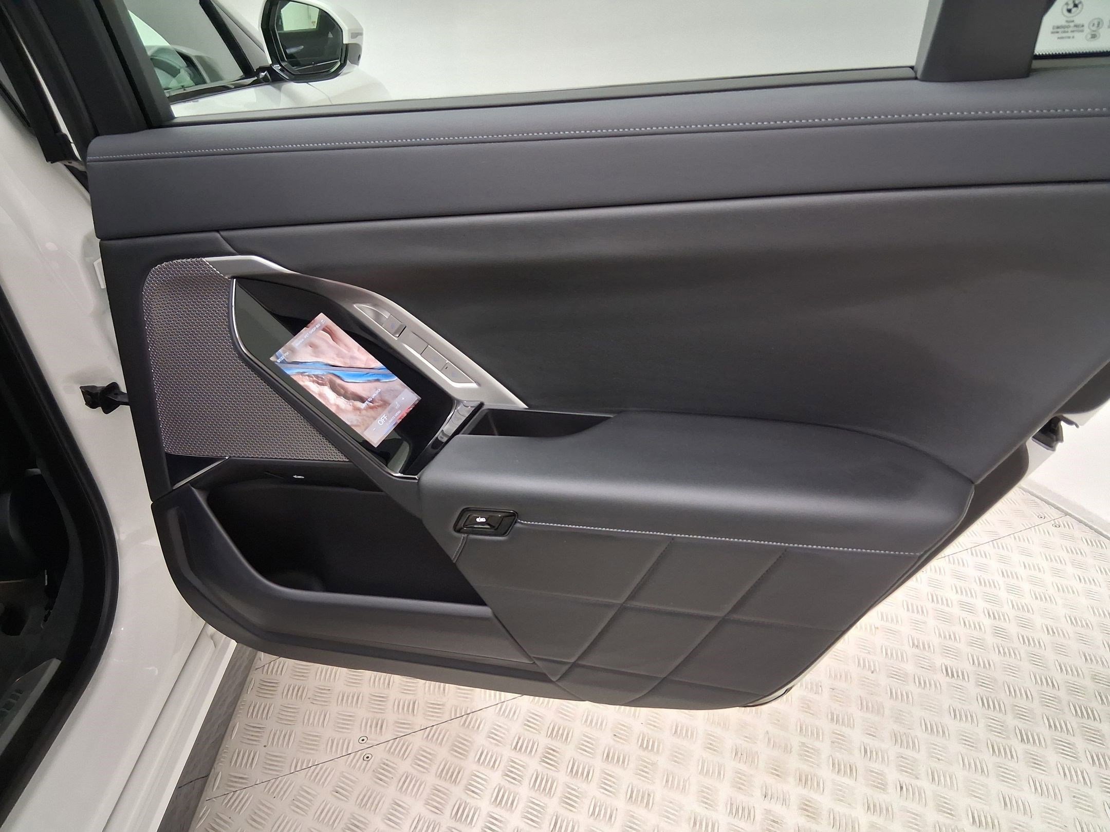 Certified 2023 BMW 740i 740i image 27