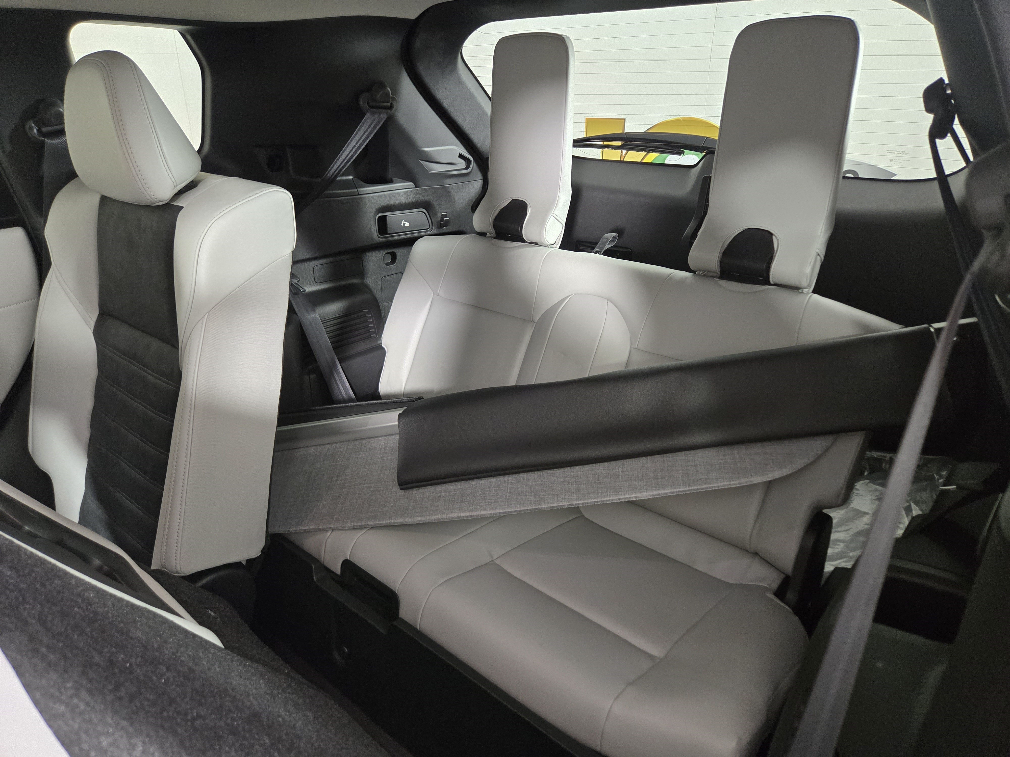 New 2026 Mitsubishi Outlander SE AWD/4WD image 11