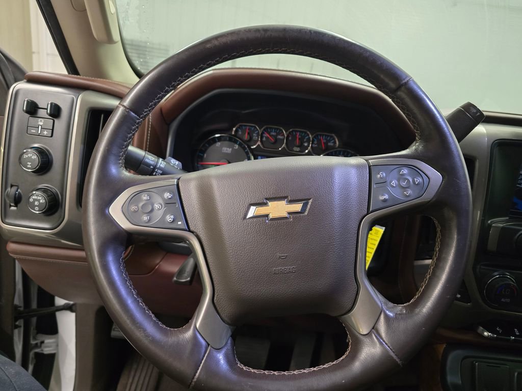 Used 2019 Chevrolet Silverado 2500 High Country w/ Duramax Plus Package image 21