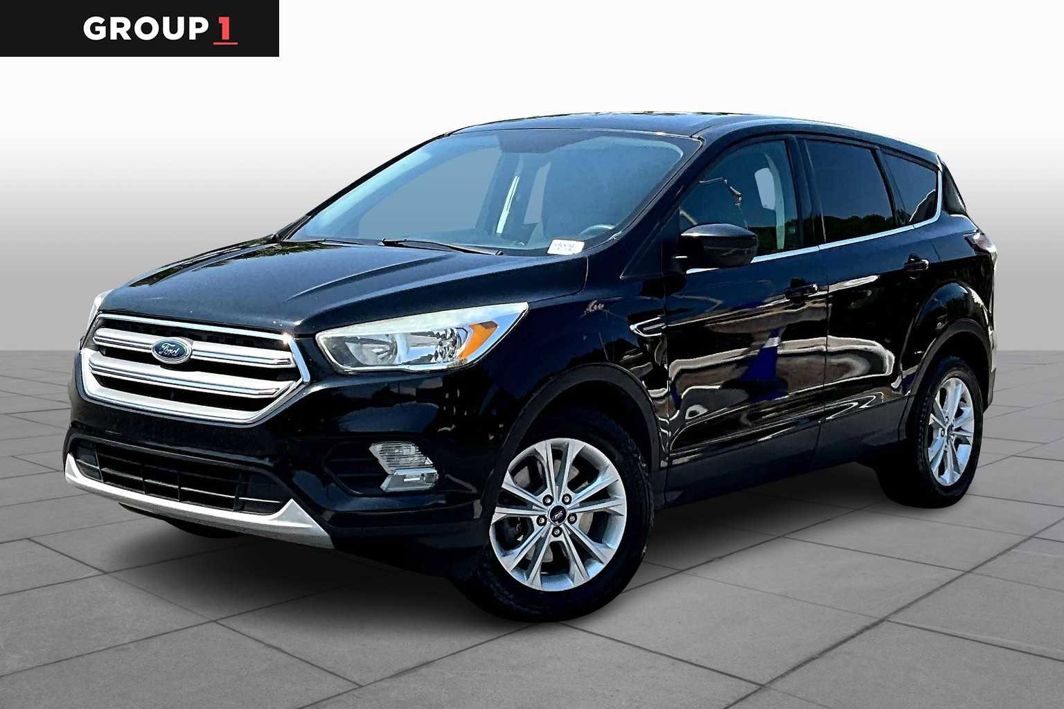 Used 2017 Ford Escape SE