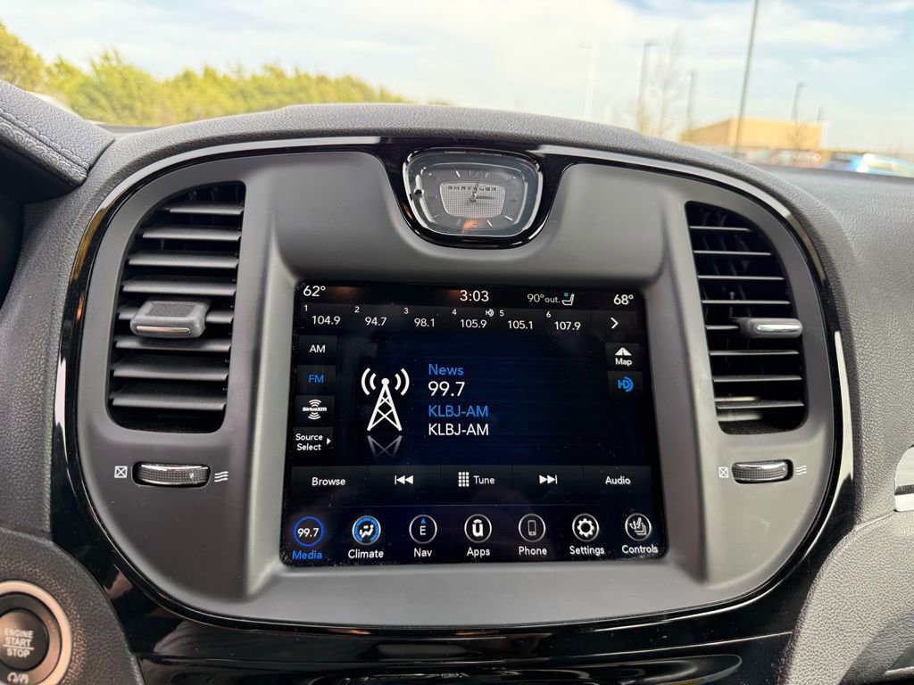 Used 2023 Chrysler 300 S w/ Comfort Group image 17