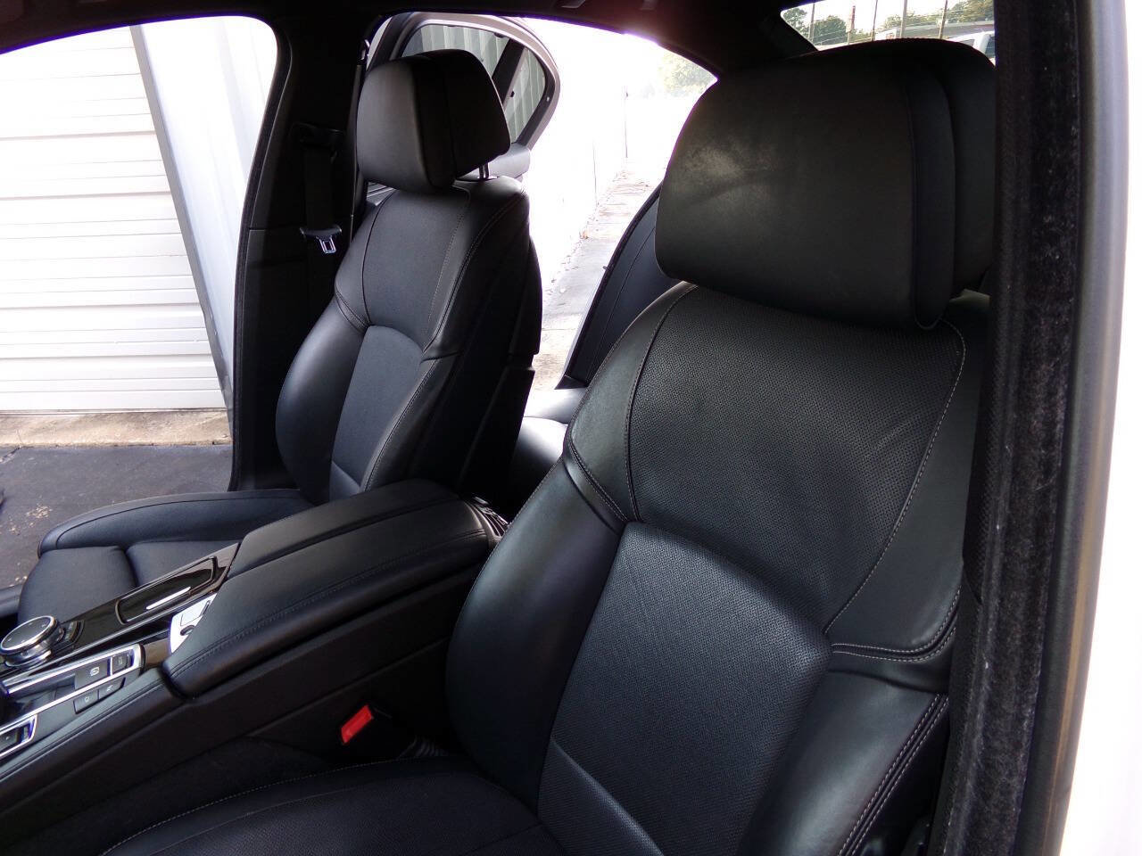 Used 2016 BMW 535i Sedan image 20