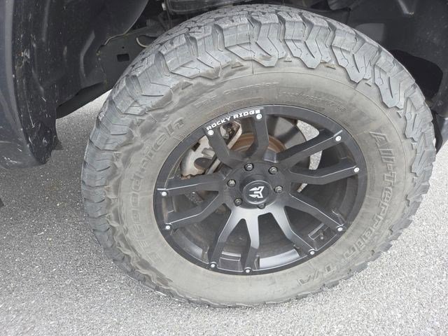 Used 2023 RAM 1500 Big Horn AWD/4WD image 32