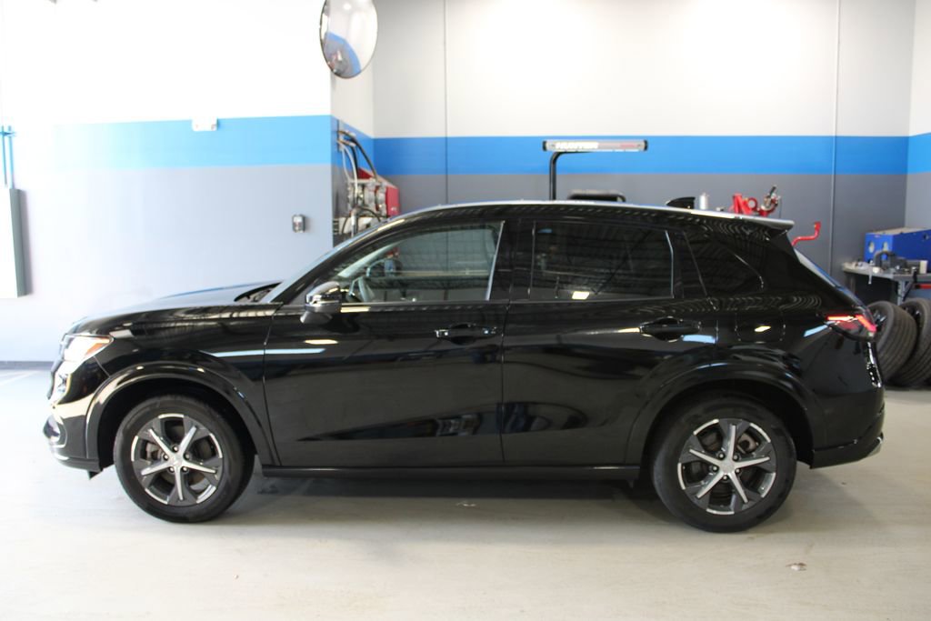 Used 2023 Honda HR-V EX-L image 15
